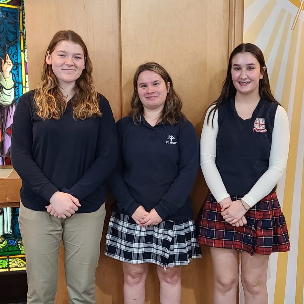 Chloe Finner (2022-2023 Associate Student Trustee), Ella Scott (2022-2023 Student Trustee), and Brooke Guindon.